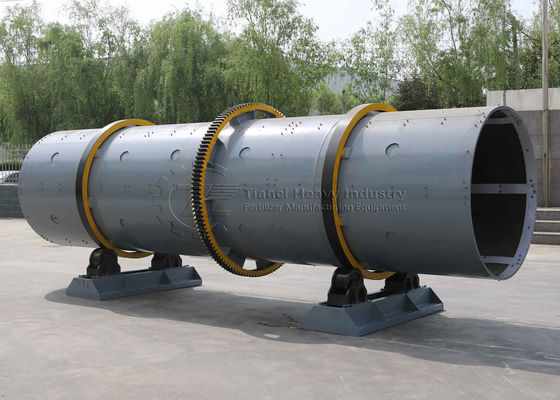 خط إنتاج محبب الأسطوانة الدوارة للأسمدة العضوية مع معدات متكاملة وطاقة إنتاجية 10000 طن في السنة